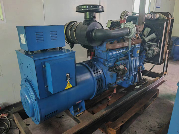 市中100kW柴油发电机组使用多级机油有哪些优缺点？